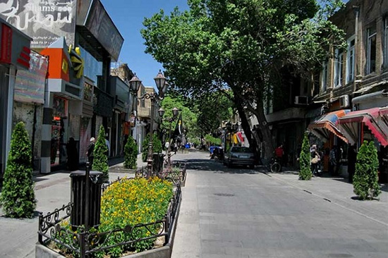 نگاهی به زیباترین خیابان ها در کشورهای مختلف جهان نگاهی به زیباترین خیابان ها در کشورهای مختلف جهان