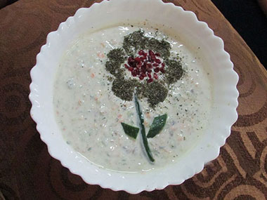 طرز تهیه ماست ۷ رنگ