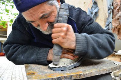 کفش چرمی روستای چرمه, صنایع دستی