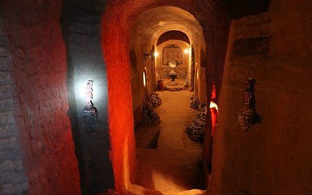 غاری شگفت انگیز که فقط با یک قلم و چکش ساخته شد (+تصاویر)