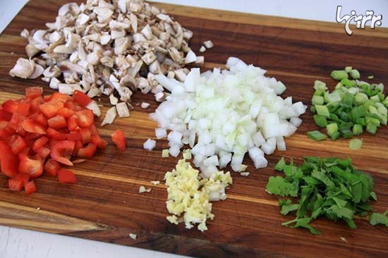 کاهوپیچ بوقلمون؛ یک غذای سالم و خوشمزه کاهوپیچ بوقلمون؛ یک غذای سالم و خوشمزه