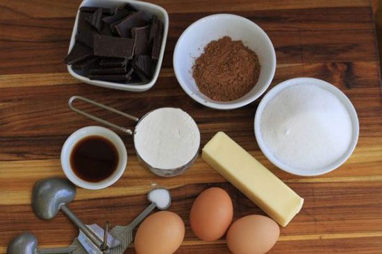 ساده ترین دستور کیک براونی ساده ترین دستور کیک براونی