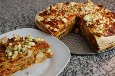 پیتزا با نان ترتیلا،طرز تهیه پیتزا با نان ترتیلا درست کردن پیتزا با نان ترتیلا, پخت پیتزا با نان ترتیلا