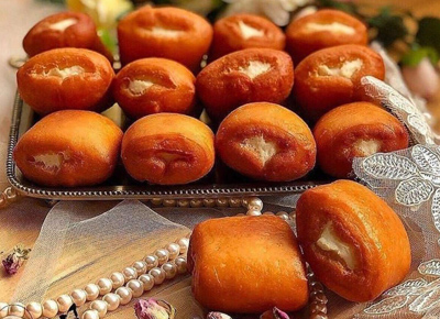 طرز تهیه پیراشکی کرم دار،پیراشکی کرم دار درست کردن پیراشکی کرم دار, مواد لازم برای تهیه پیراشکی کرم دار